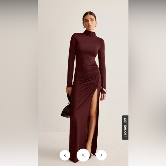 Chic Burgundy Maxi Dress Side Slit High Neck Fabulous! - Picture 2 of 5